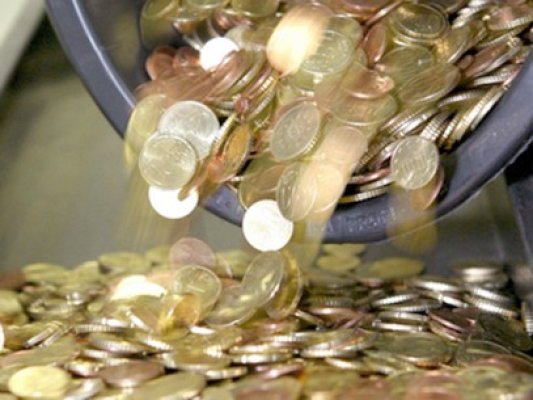 Moneda naţională s-a depreciat